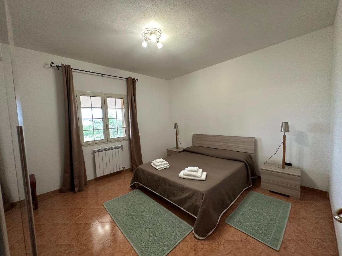 Domo Mia Bed & Breakfast Telti ภายนอก รูปภาพ