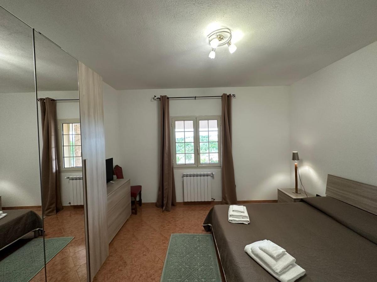 Domo Mia Bed & Breakfast Telti ภายนอก รูปภาพ